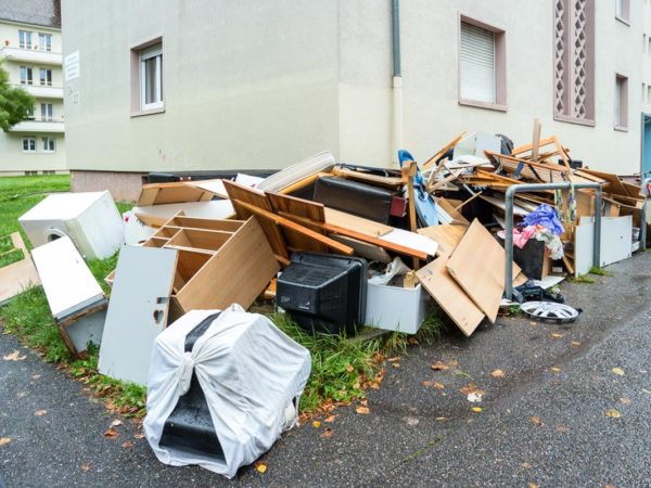 Clearing Waste In Bedfordshire